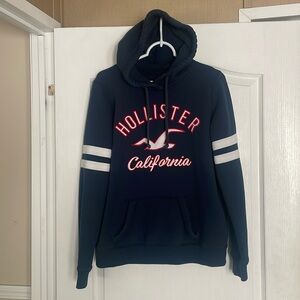 Hollister Hoodie size medium
